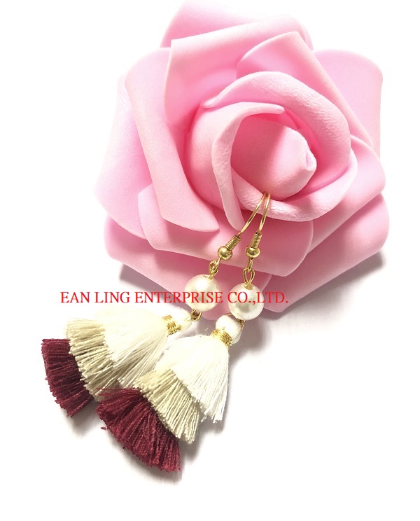500-3 layered tassel earrings